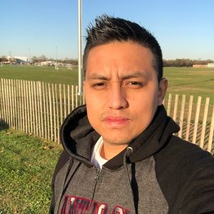 Meet your Posher, Josue